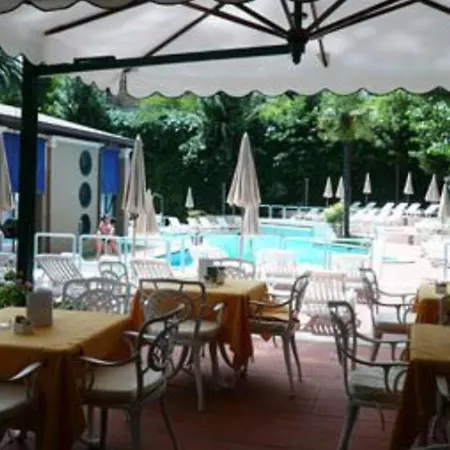 Hotel Aldrovandi 4*